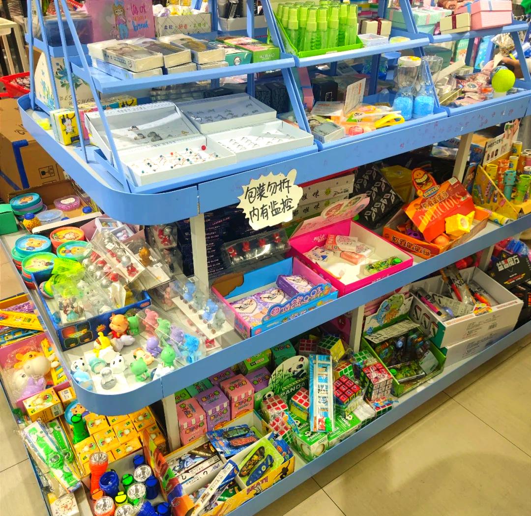 郑州丰乐路2元店 探秘文具用品性价比天堂